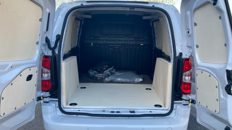 Toyota Proace City L1 Electric Sport Van 50kWh Auto